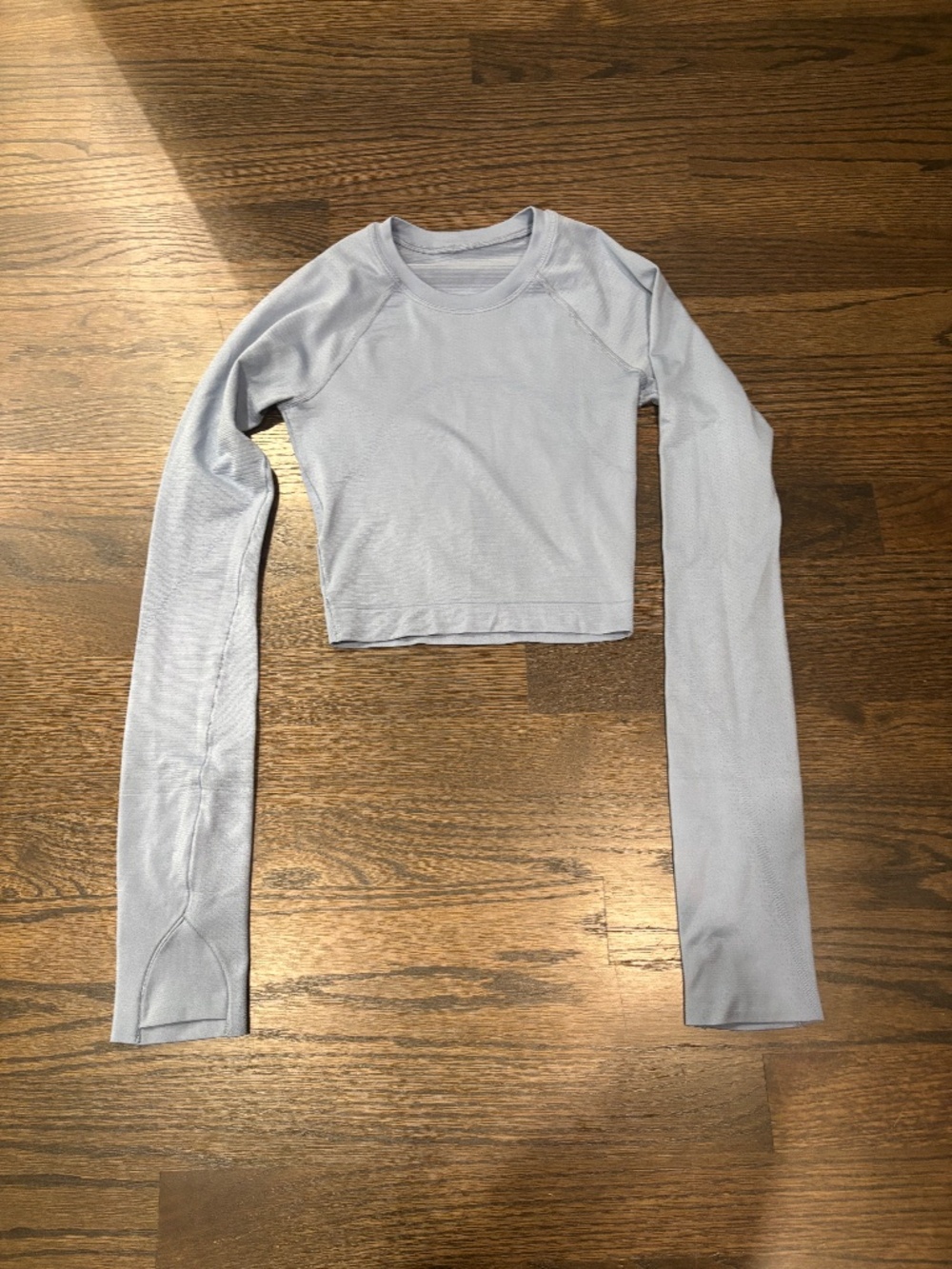 Lululemon Swiftly Tech Crop in Light Blue